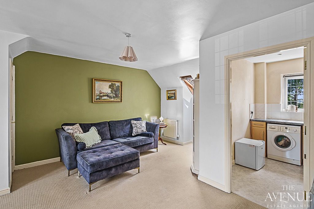 Property photo 2 of 12 4338124