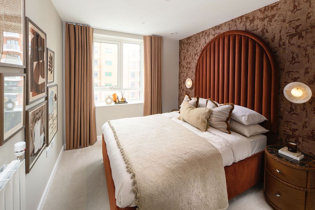 Property photo 3 of 6