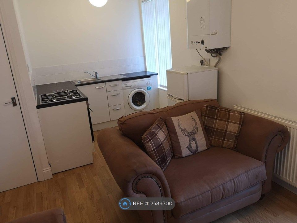 Property photo 2 of 6