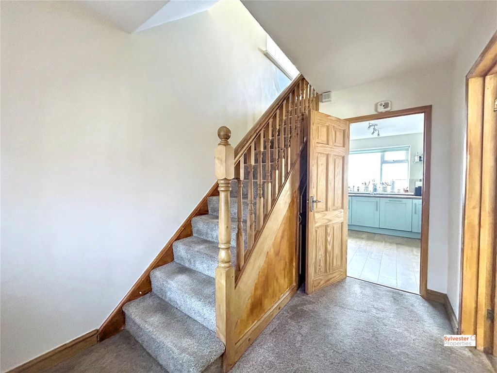 Property photo 3 of 25 Picture No. 08