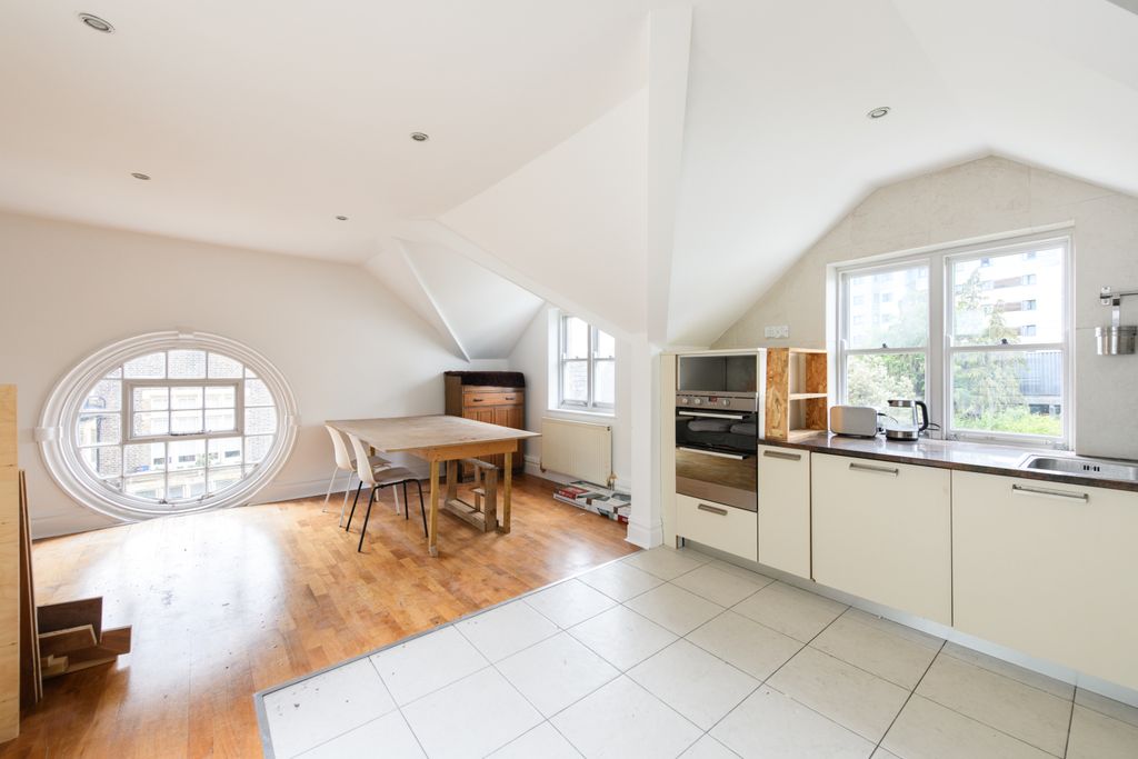 Property photo 1 of 11 Picture No. 09