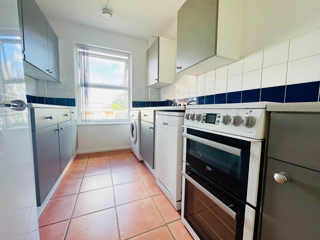 Property photo 3 of 11 Img_0526.Jpg