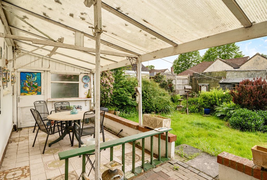Property photo 2 of 13 1464548-6-6A0B7Cf...