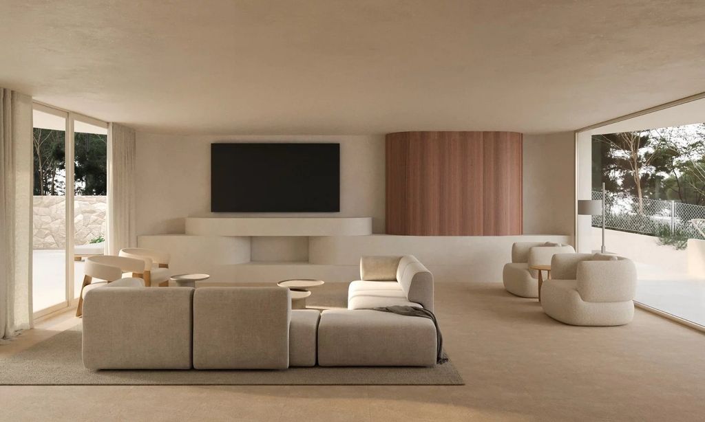 Property photo 2 of 9