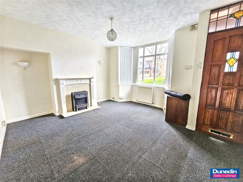 Property photo 2 of 14 Picture No. 15