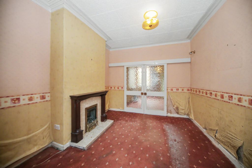 Property photo 3 of 13 478 Warrington Road, Ince, Wigan, Wn3 4Tb