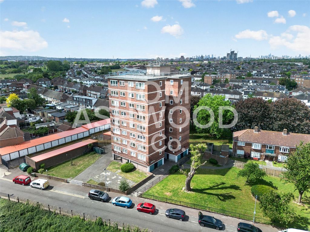 Property photo 1 of 8 Picture No. 08
