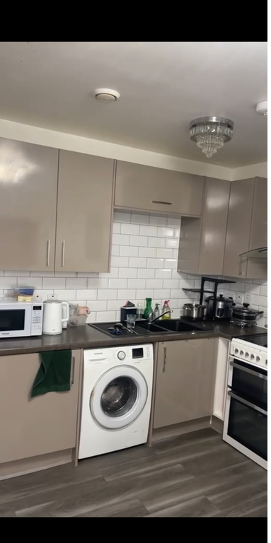 Property photo 3 of 3