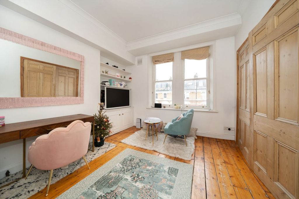 Property photo 2 of 5