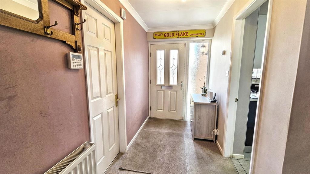 Property photo 3 of 22 Hall