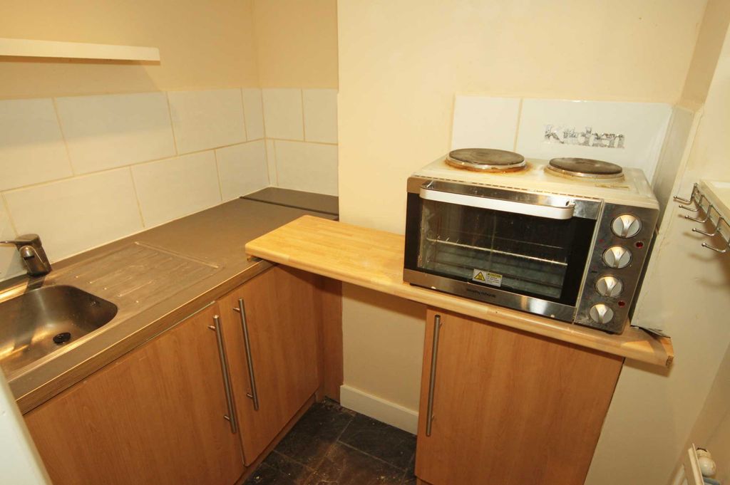 Property photo 3 of 4