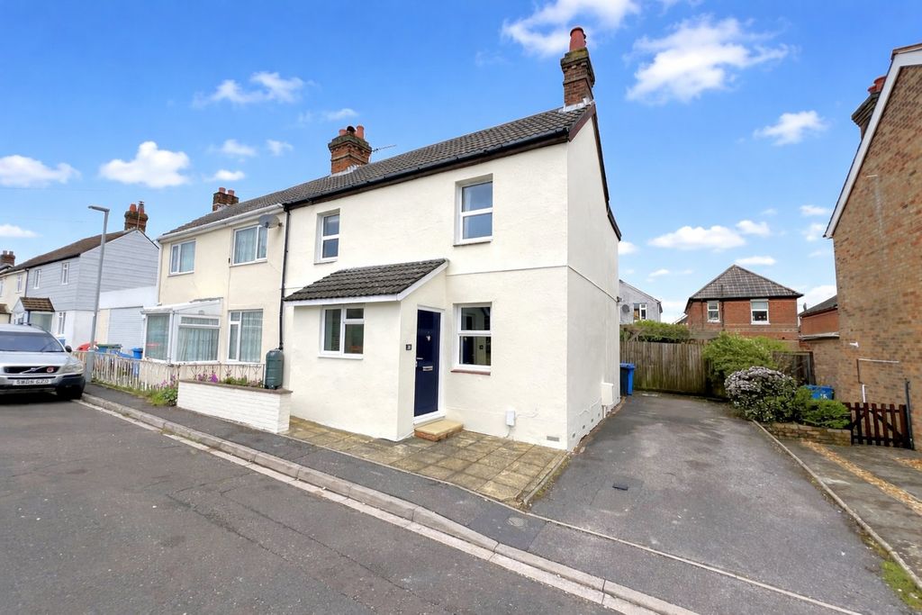 Property photo 1 of 27