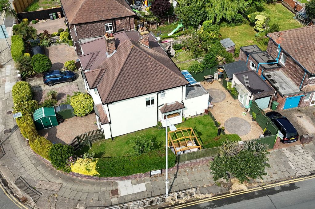 Property photo 1 of 55