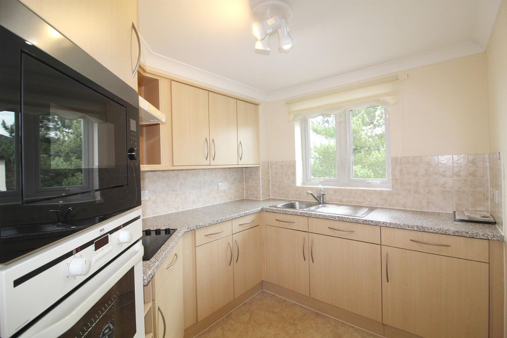 Property photo 3 of 9 Kitchen Edit.Jpg