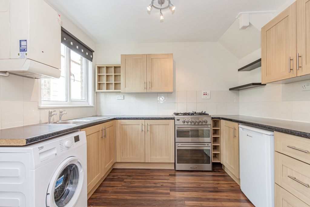 Property photo 2 of 11 129845