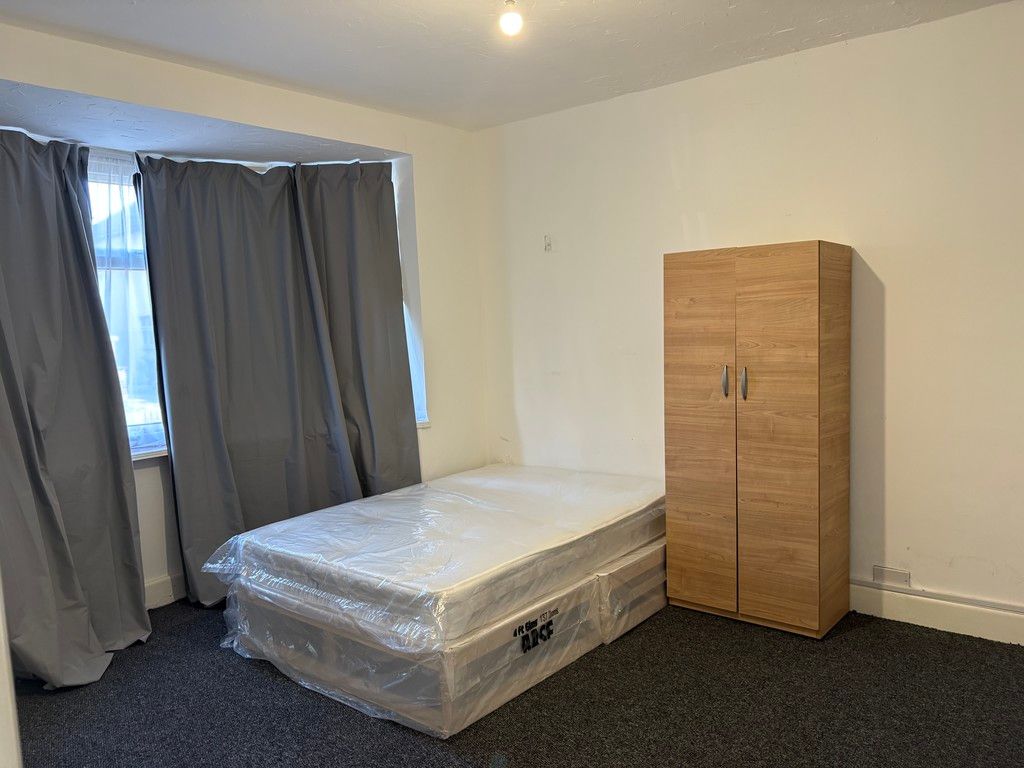 Property photo 2 of 7 Img_2394_7_Large