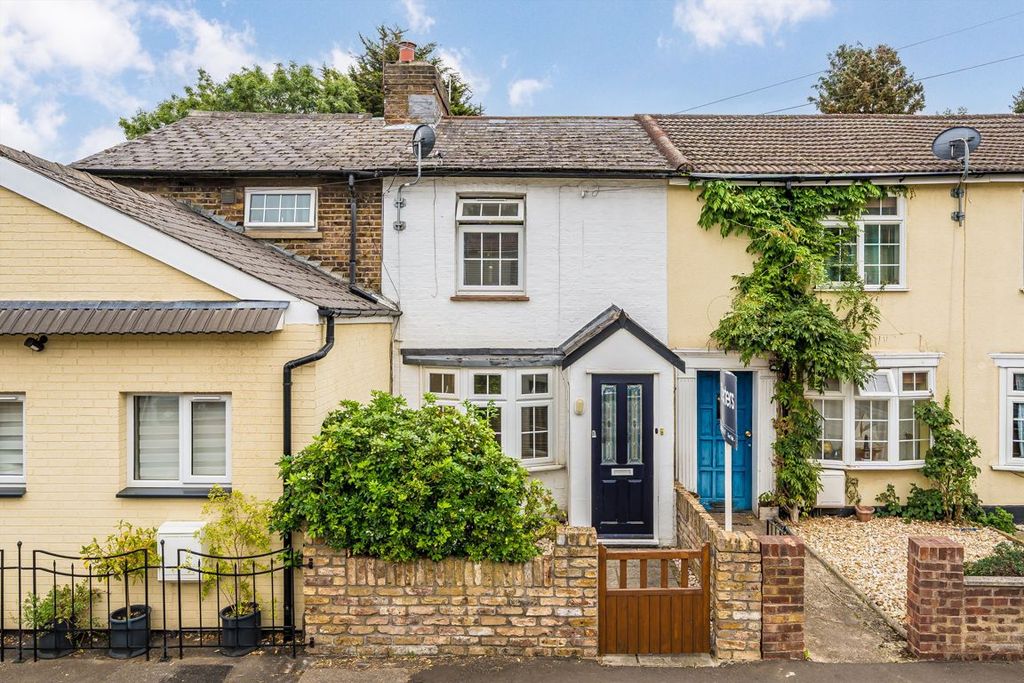 Property photo 1 of 6