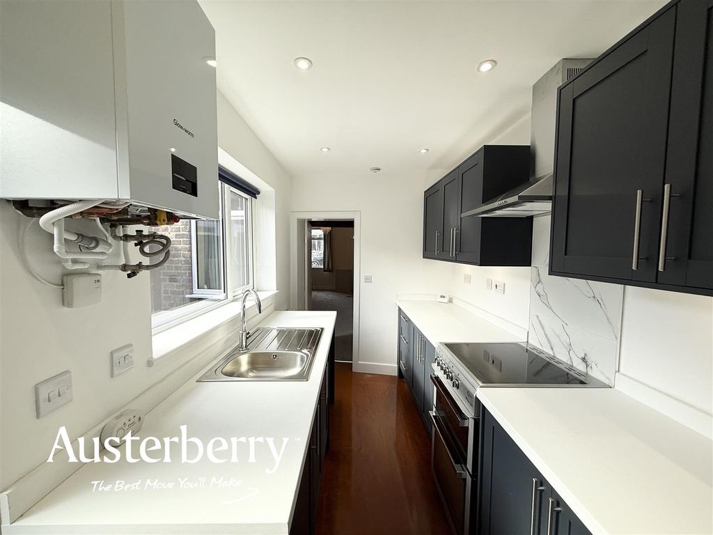 Property photo 2 of 12 Img_6139.Jpg