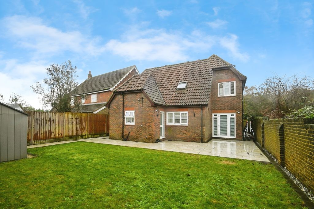 Property photo 3 of 17 Pbox-Img.Jpg