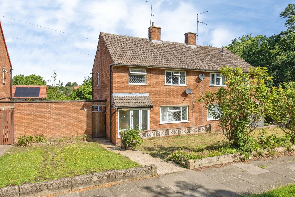 Property photo 1 of 12