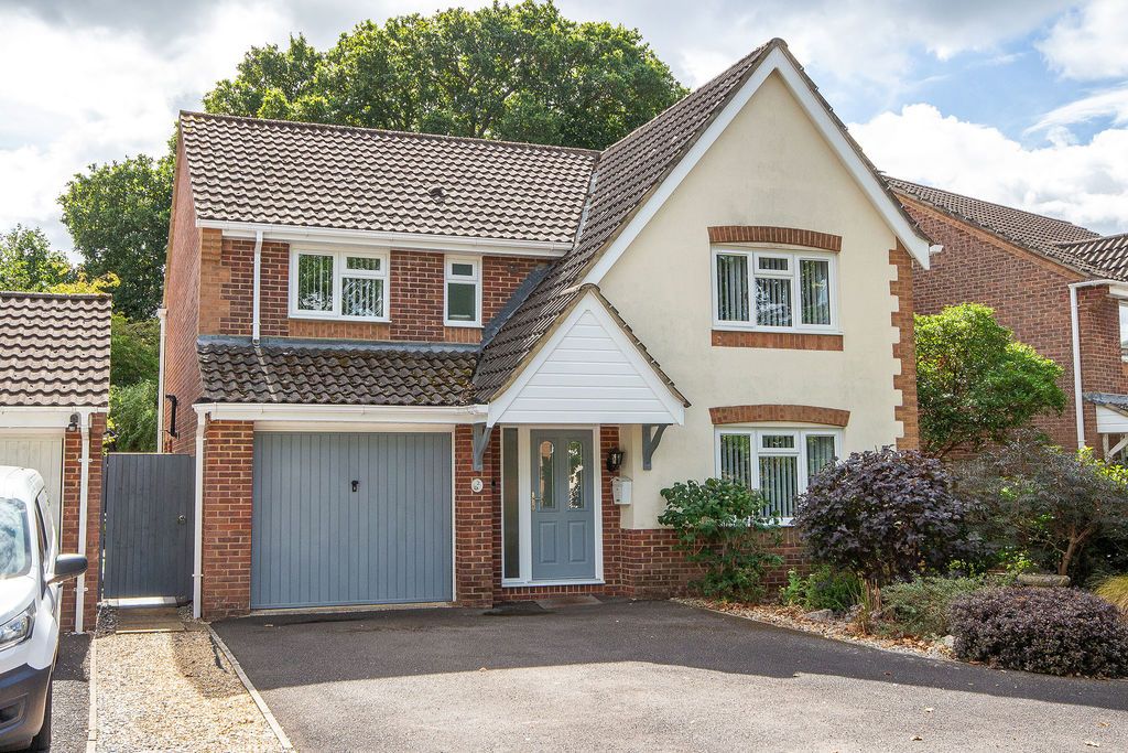 Property photo 1 of 15 External