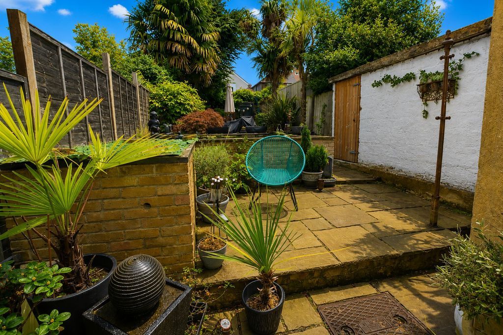 Property photo 2 of 23 Photo 2