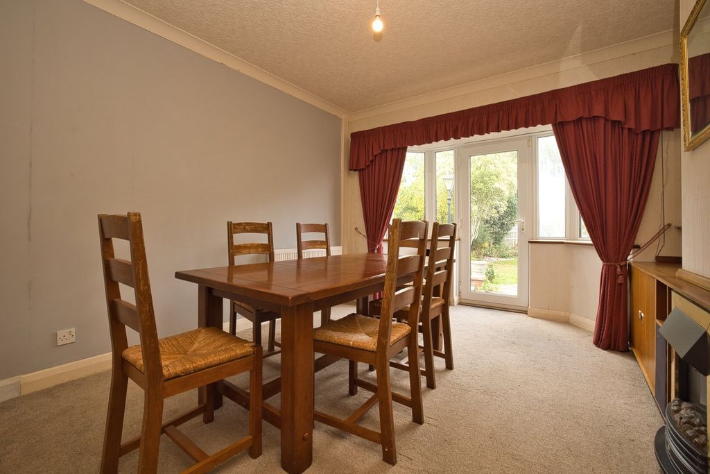 Property photo 2 of 14 Picture 2