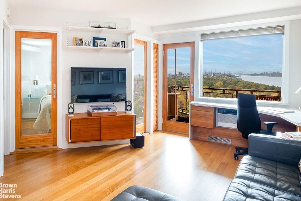 Property photo 3 of 20 <Alttext/>