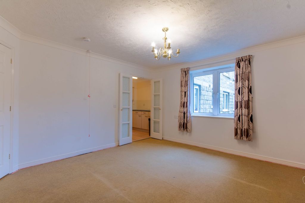 Property photo 3 of 18 Picture No. 05