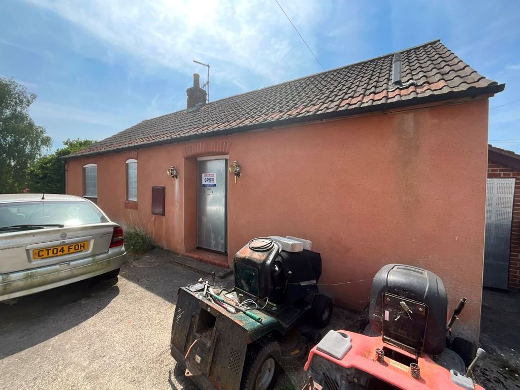 Property photo 3 of 10 Image 3