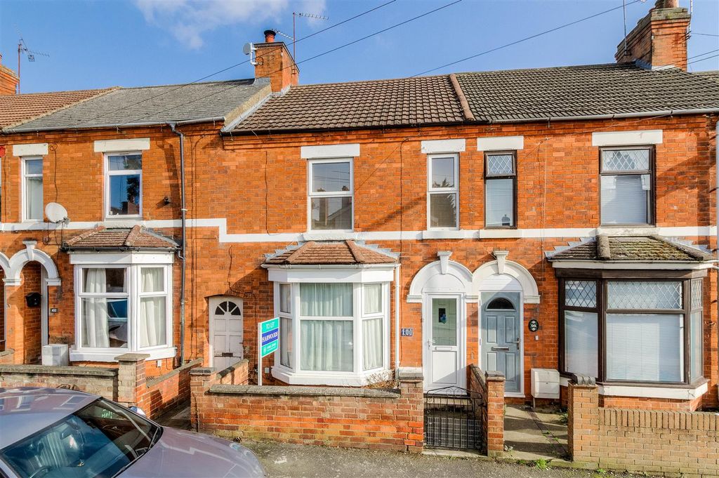 Property photo 1 of 12 Melton Road North Front