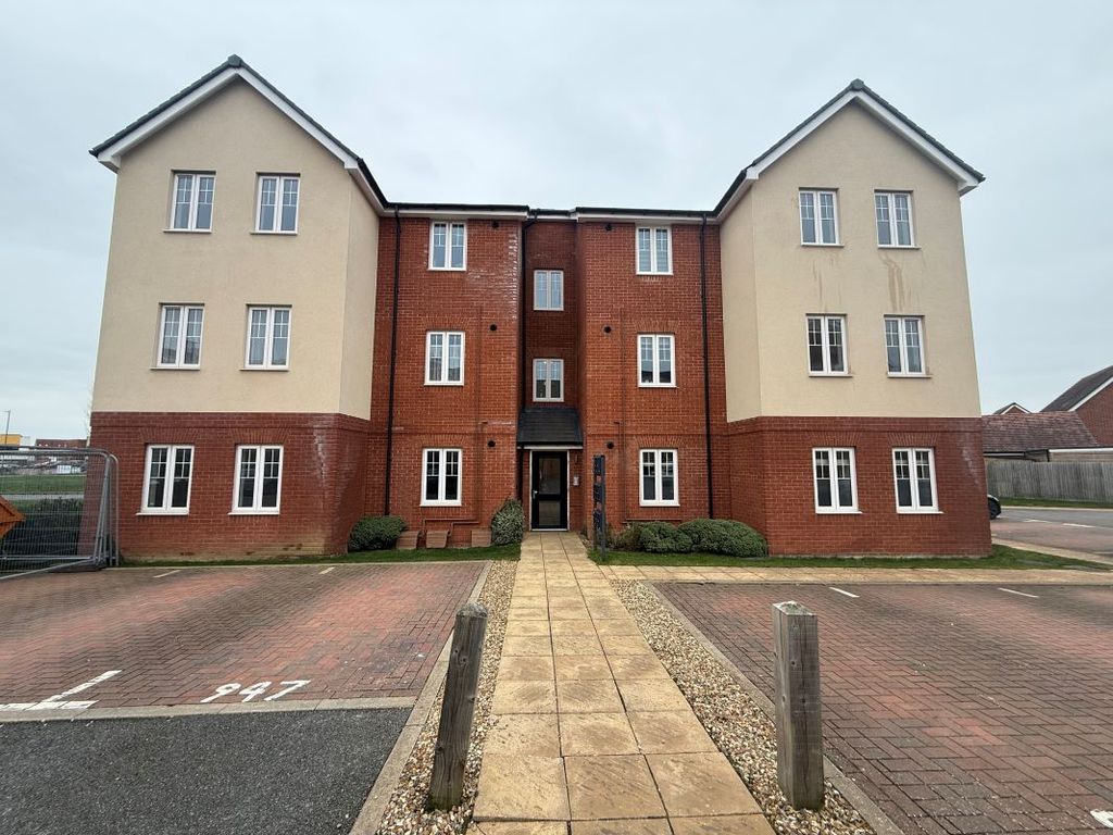 Property photo 1 of 2