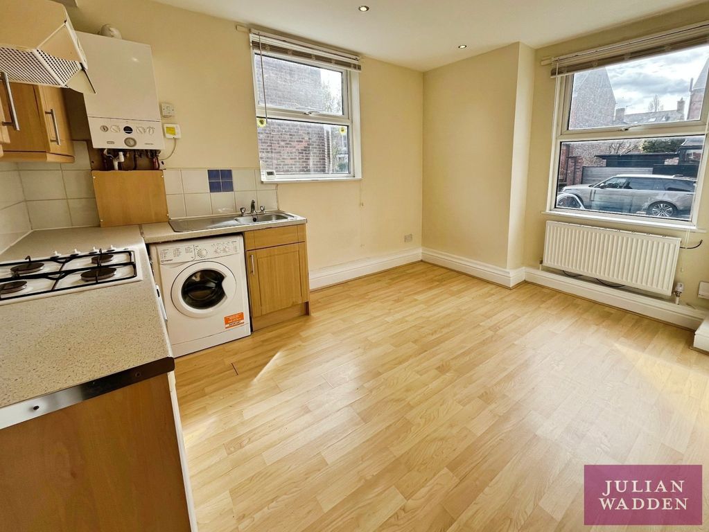 Property photo 3 of 8 Picture 3