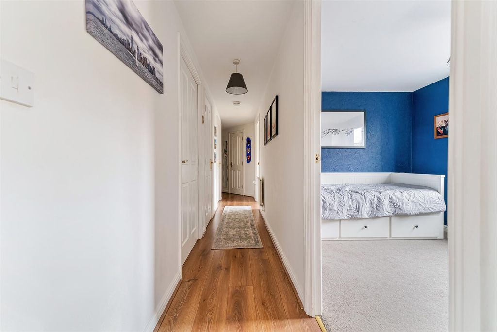 Property photo 3 of 16 Hall