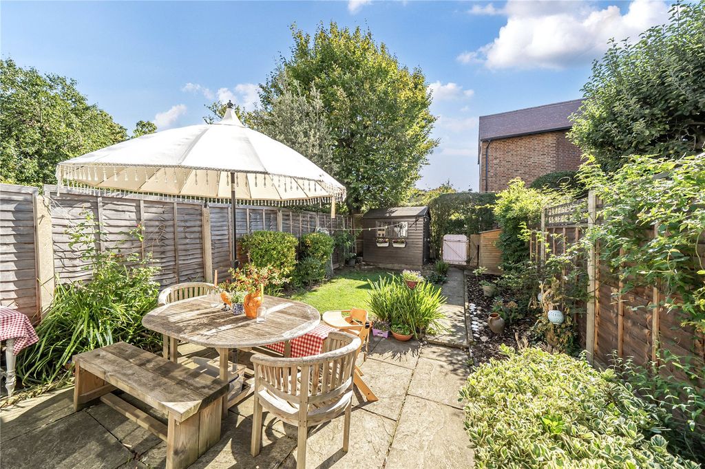 Property photo 3 of 21 Picture No. 09