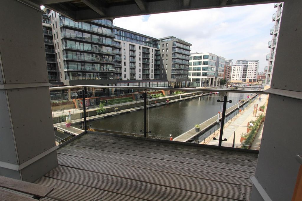 Property photo 2 of 9 Balcony1.Jpg