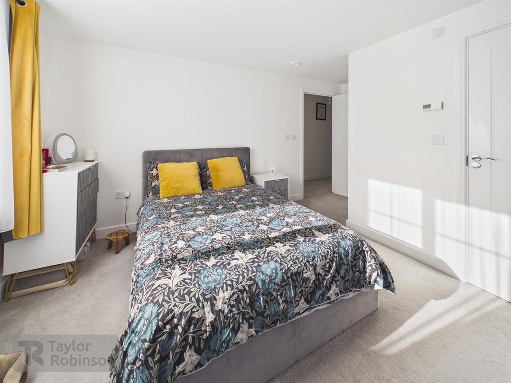 Additional image 9 of 2 bed flat for saleCornwell Avenue, Forge Wood, Crawley RH10