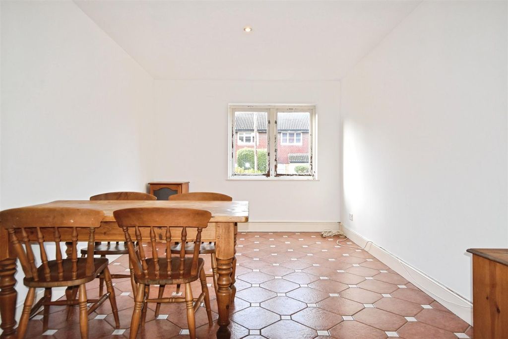 Property photo 3 of 8 0Ecc25E1-Dsc_0046.Jpg