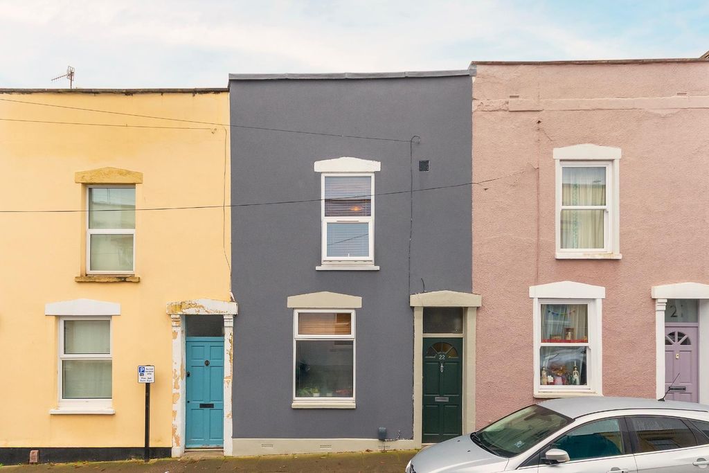 Property photo 2 of 31 2K2Wsse - External C.Jpg