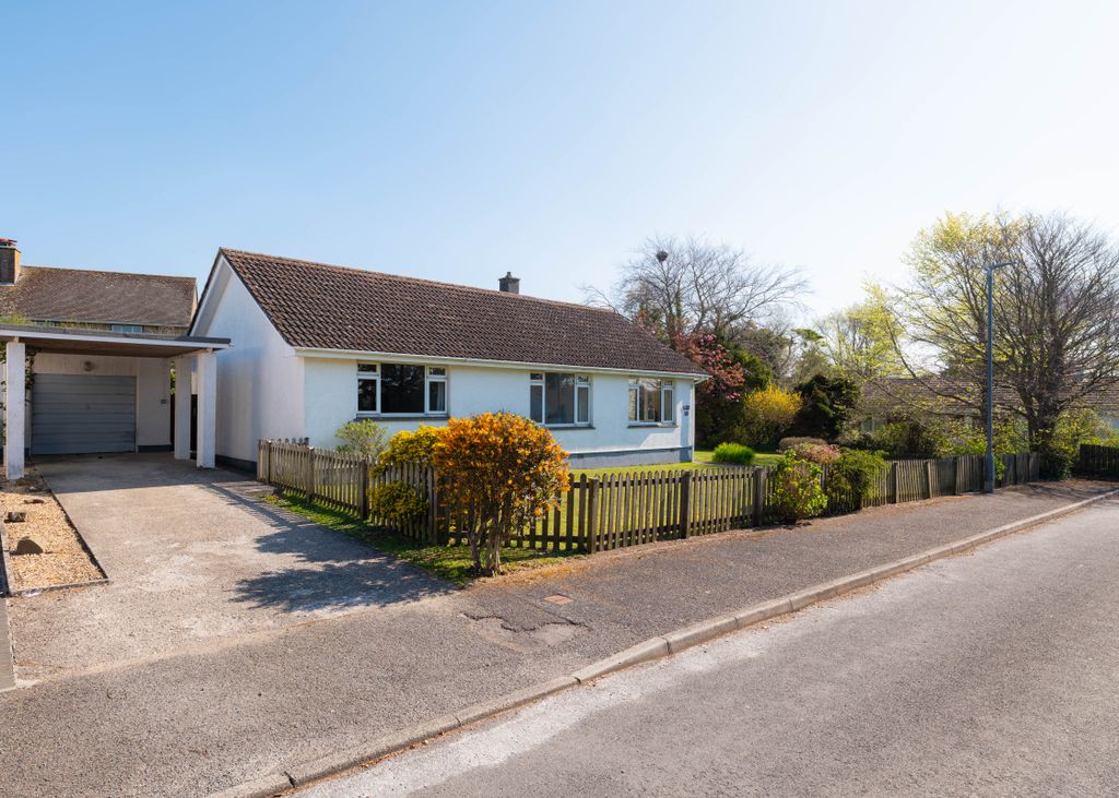 Property photo 1 of 16 Puffins