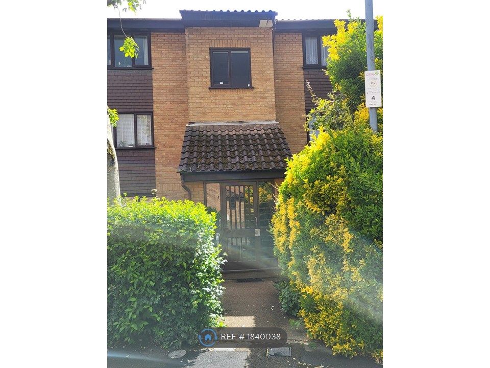 Property photo 2 of 11