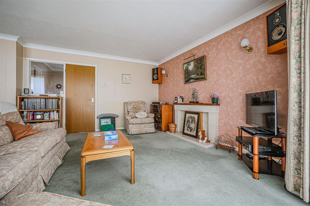 Property photo 3 of 25 980A2707.Jpg