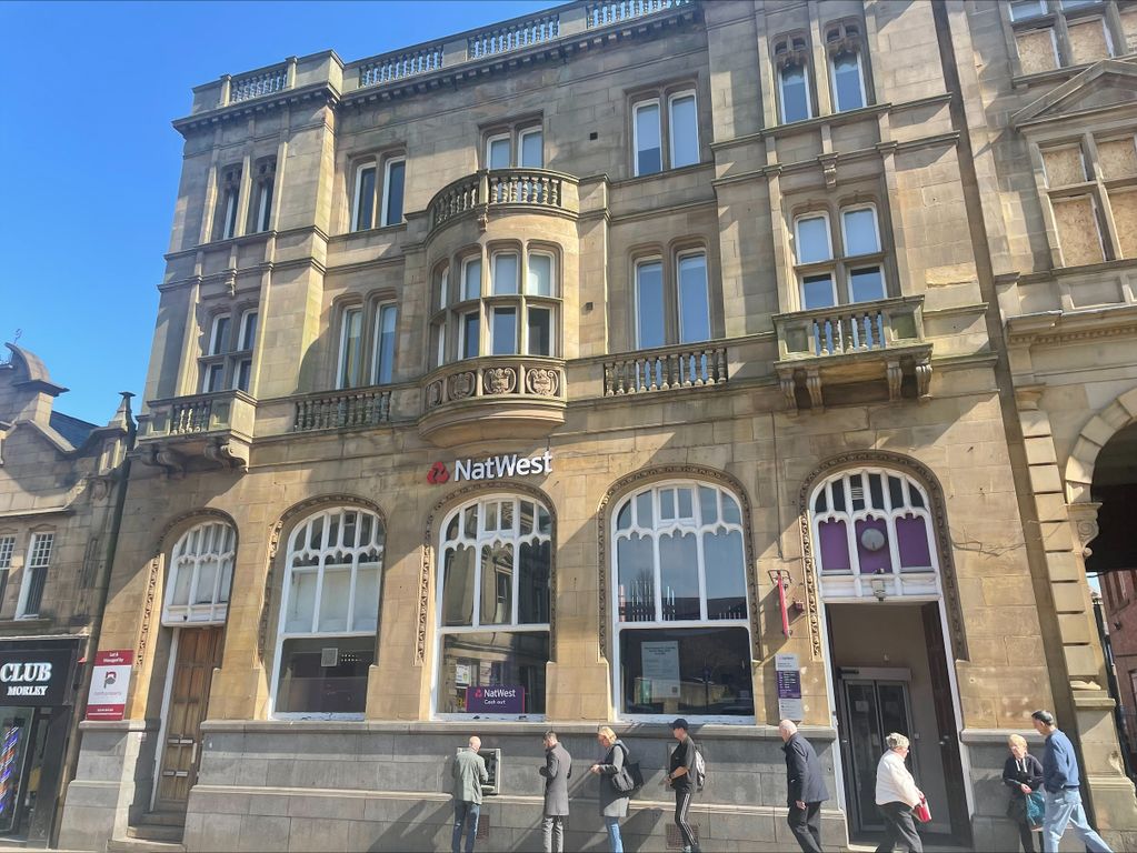 Property photo 1 of 4