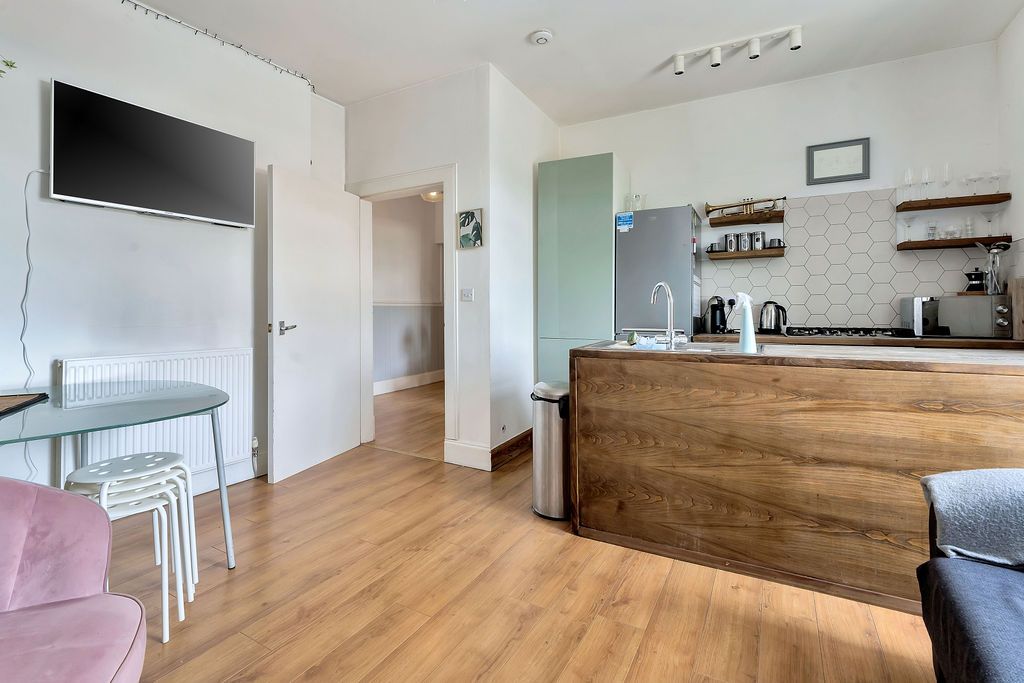 Property photo 2 of 12 Photo 2