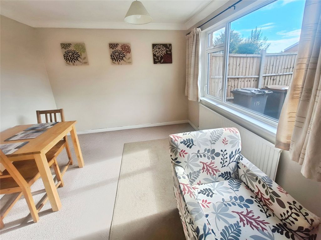 Property photo 3 of 12 Dining Room
