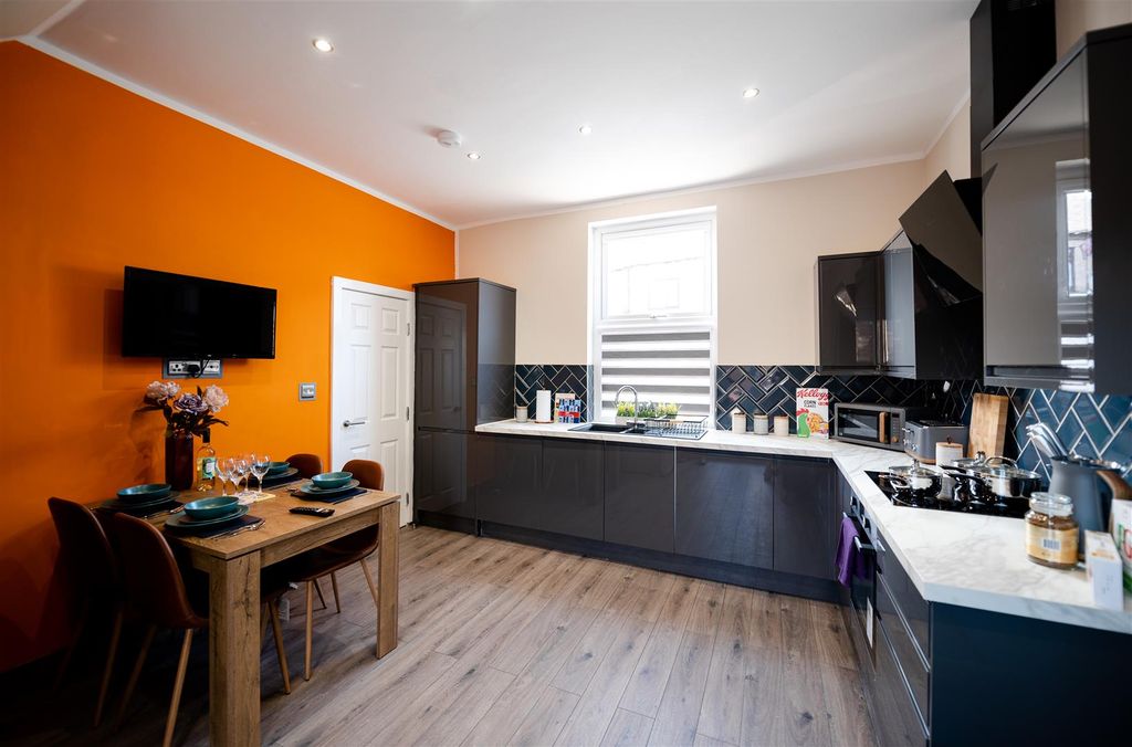 Property photo 2 of 14 Tmr_-2.Jpg