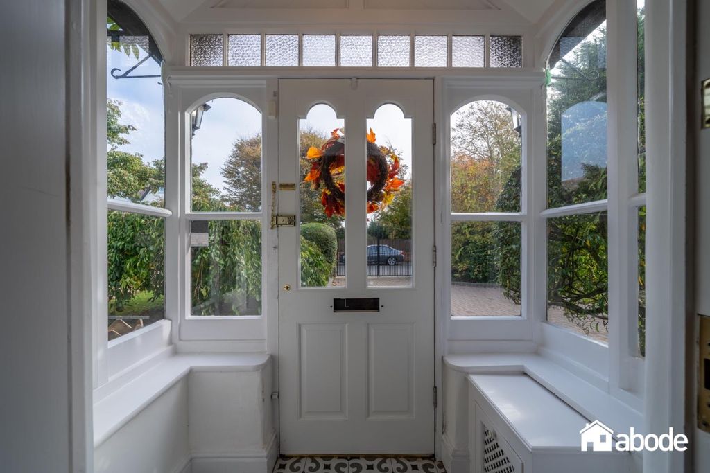 Property photo 3 of 36 Dsc01917-Hdr.Jpg