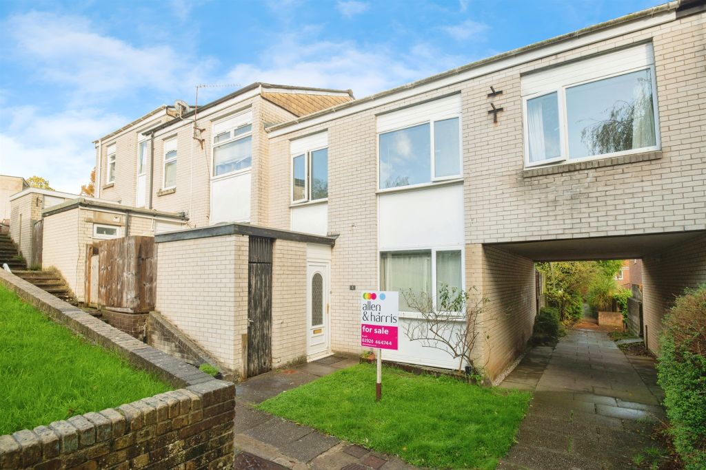 Property photo 1 of 17