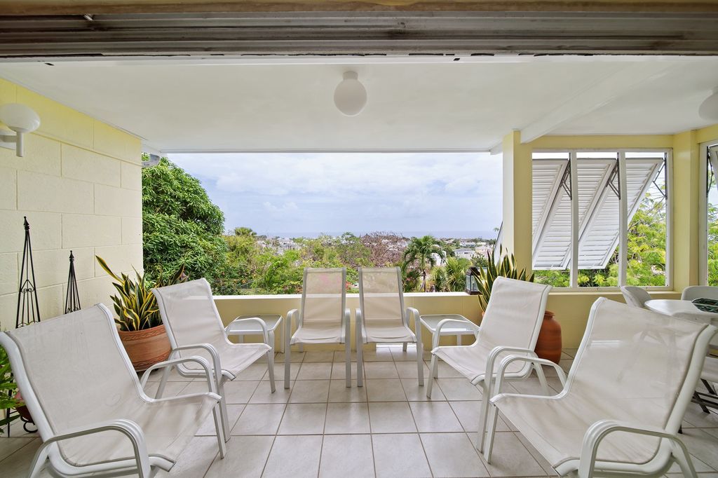 Property photo 3 of 45