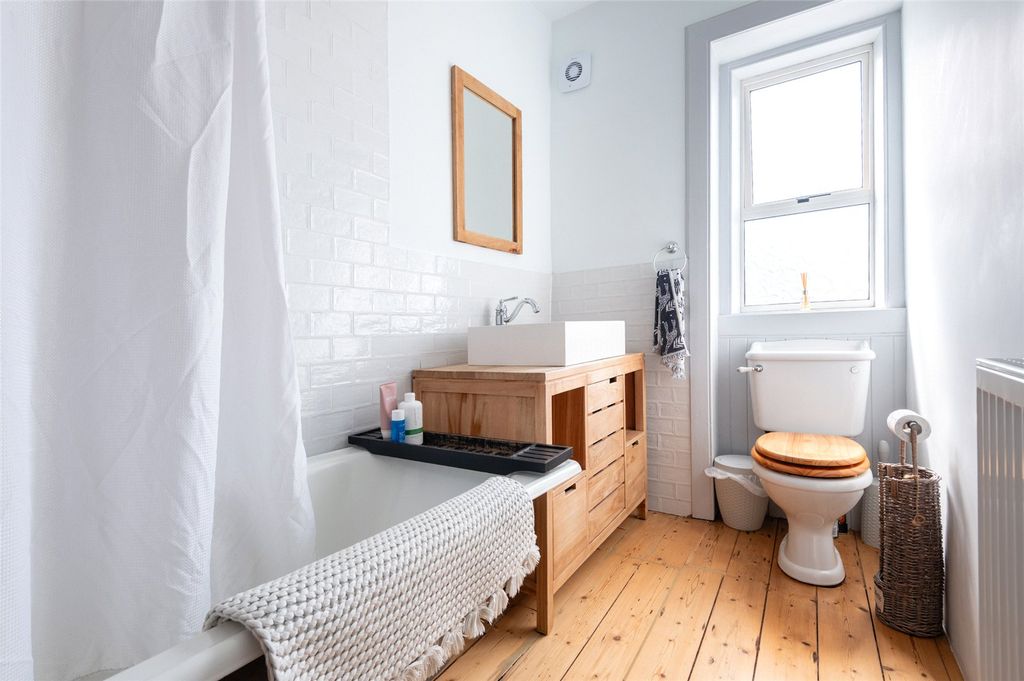 Additional image 7 of 3 bed semi-detached house for saleScoonie Road, Leven, Fife KY8